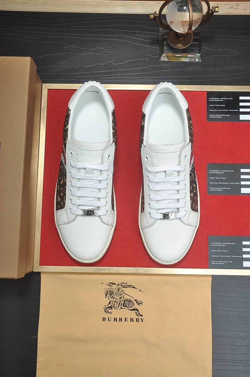 Men's shoes💰480💶[Burberry] (cowhide lining) classic low-top sneakers｜Imported cowhide with classic plaid fabric｜Cow leather lining｜Original outsole｜Fine workmanship and comfortable to wear Size: 38-44 (customized at 45)